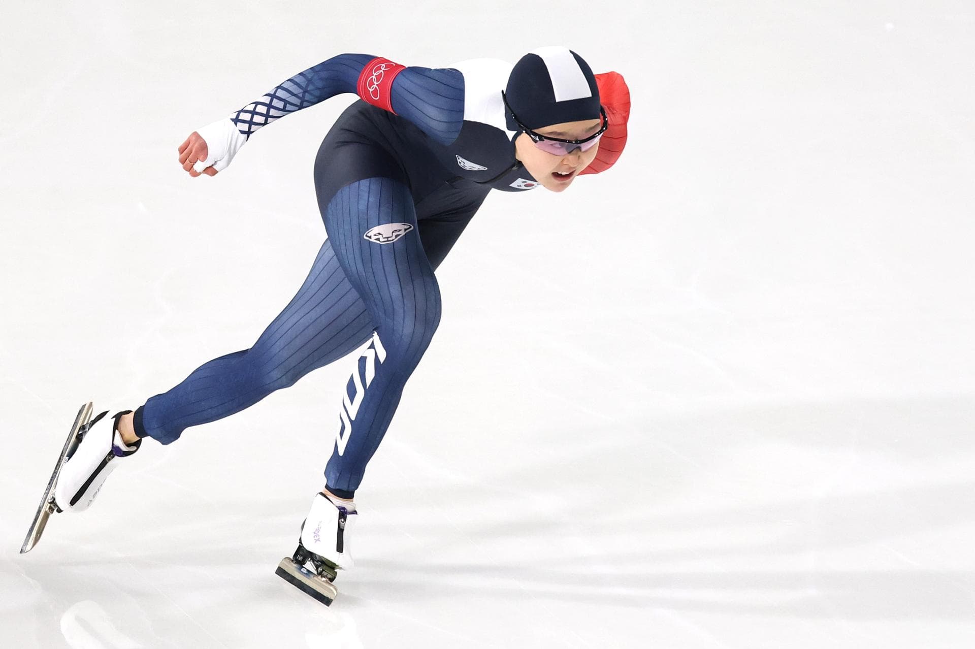 Speed skating sprinters chasing 1st medal