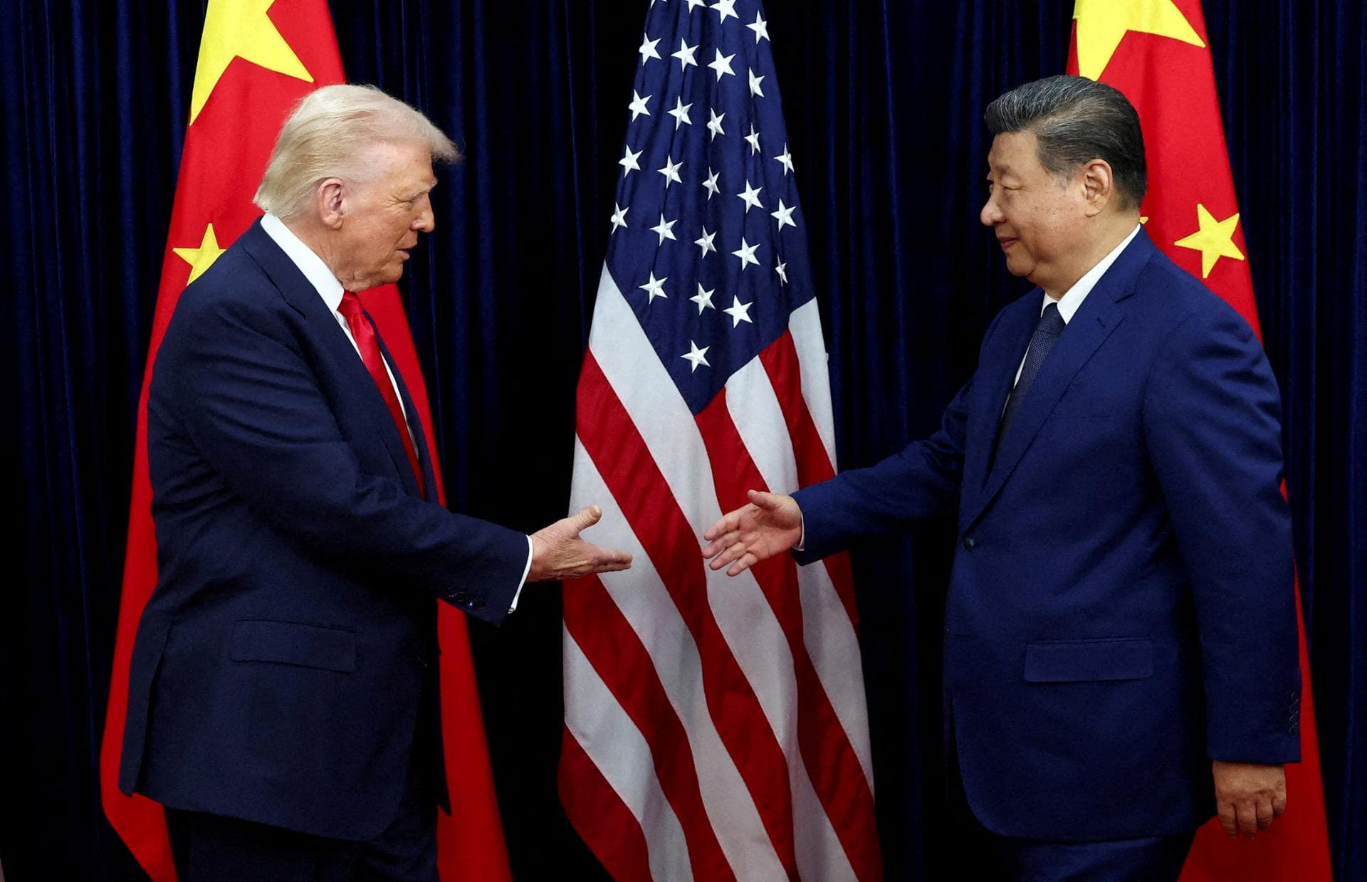 Trump-Xi summit looms over Korea’s chip rally