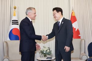 Lee says ties with Canada advancing quickly in mutually beneficial manner