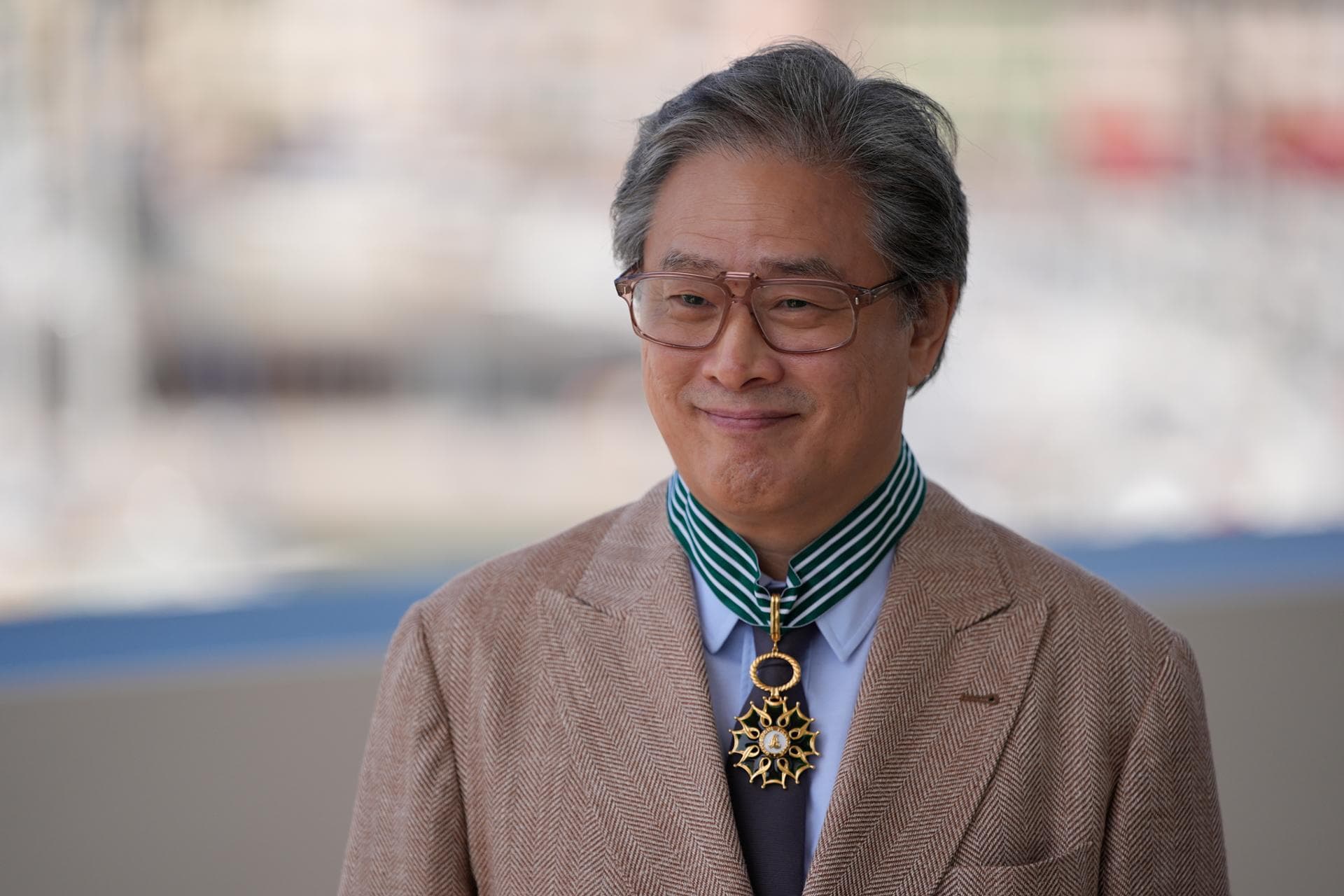 Park Chan-wook receives France's prestigious cultural honor