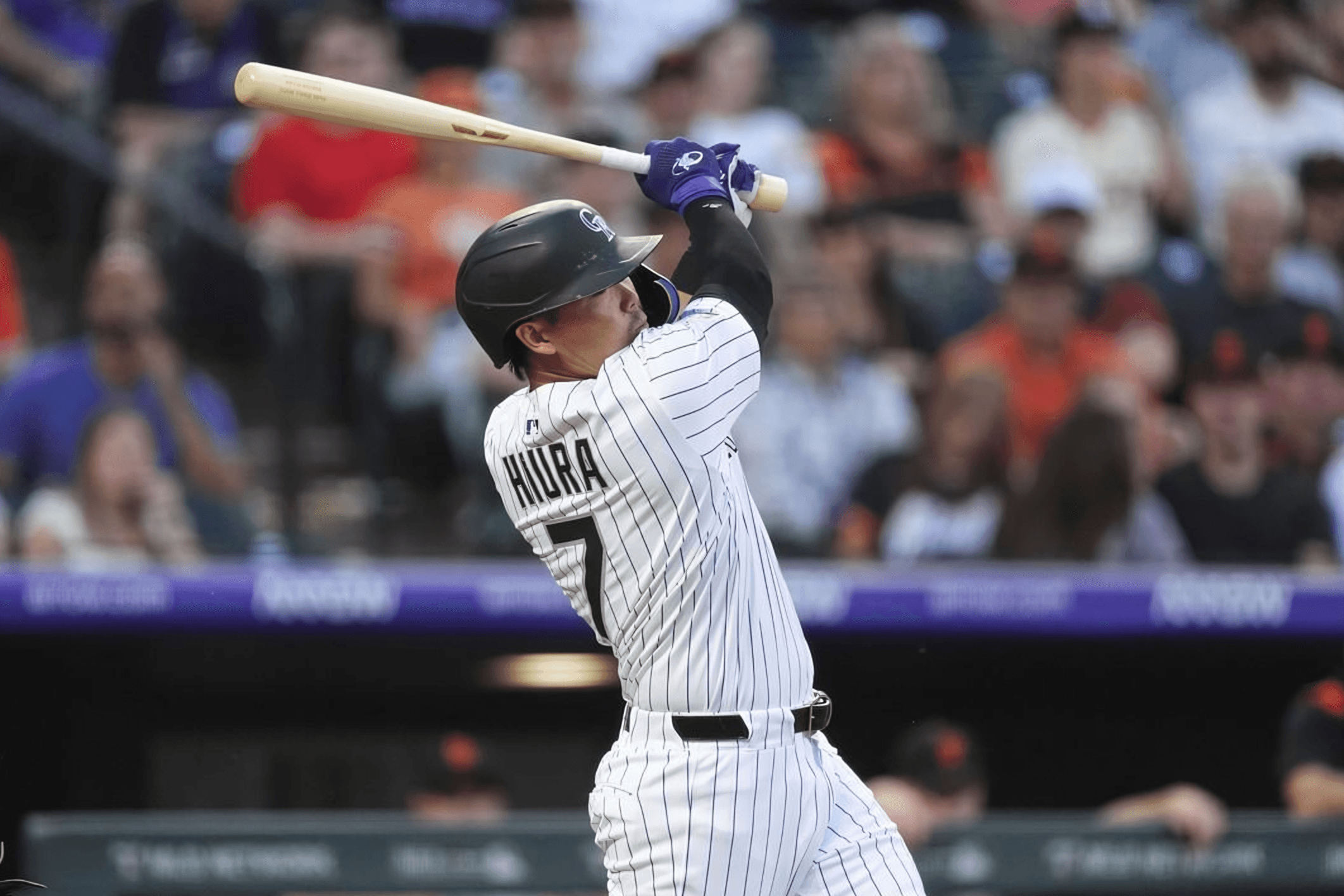 Heroes sign ex-MLB infielder Hiura, waive Brooks