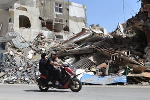 Lebanon says Israeli strikes kill 7