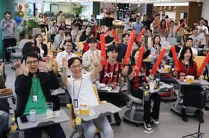 Sneaking a look at World Cup? Koreans find ways to watch on duty (or don't)